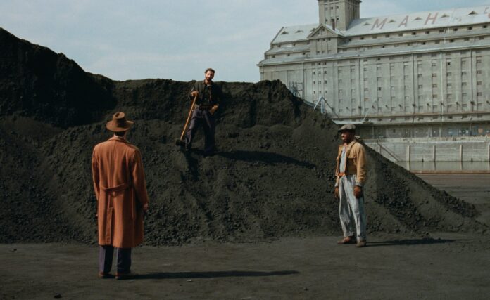 Adrien Brody, Isaach De Bankol e Guy Pearce in The Brutalist (Credits: Brookstreet Pictures/ Kaplan Morrison/ Andrew Lauren Productions)